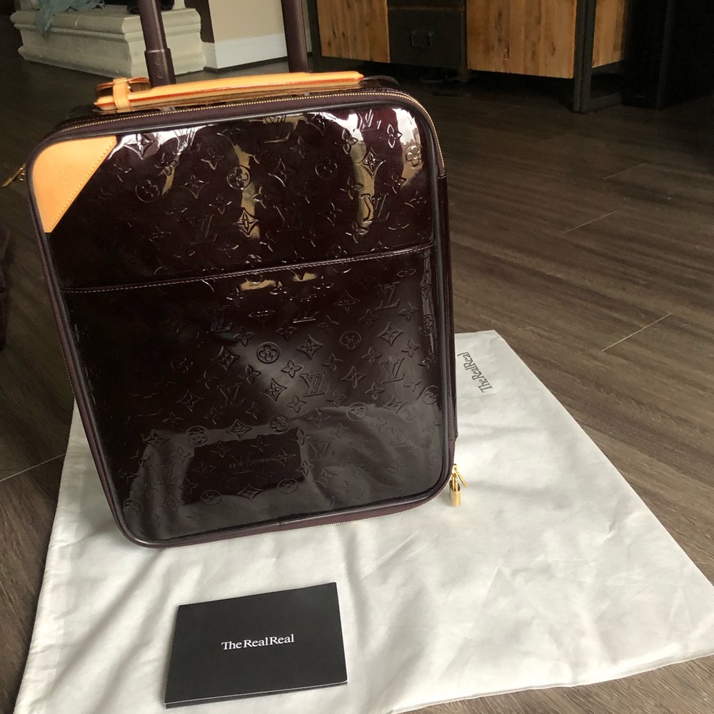 Louis Vuitton Vernus Pegase 45 Amarante